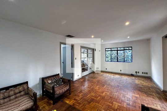 Sala de casa para alugar com 3 quartos, 350m² em Santo Amaro, São Paulo