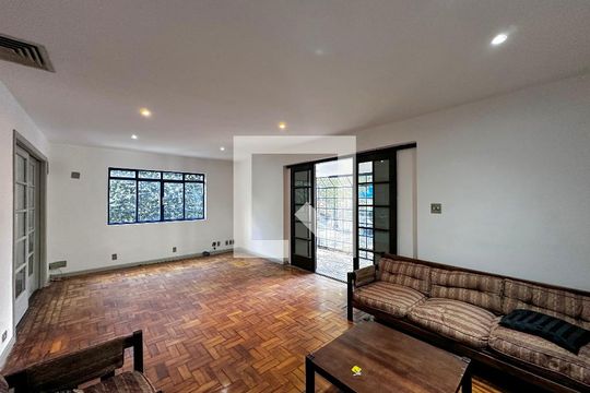 Sala de casa para alugar com 3 quartos, 350m² em Santo Amaro, São Paulo