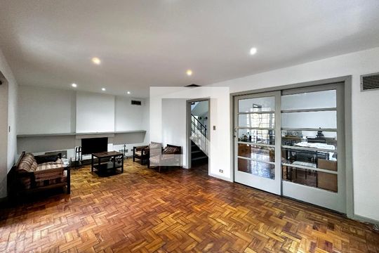 Sala de casa para alugar com 3 quartos, 350m² em Santo Amaro, São Paulo