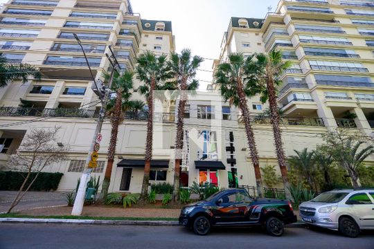Fachada de apartamento para alugar com 4 quartos, 317m² em Santo Amaro, São Paulo