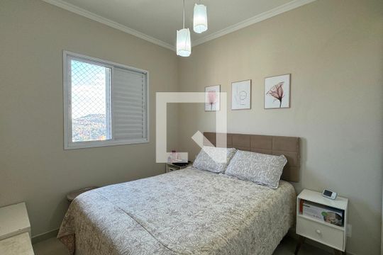 Suíte 1 de apartamento à venda com 3 quartos, 72m² em Jardim Tupanci, Barueri