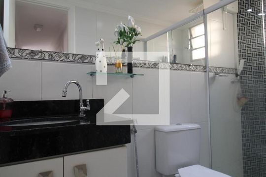 Banheiro de apartamento à venda com 2 quartos, 120m² em Vila Joao Jorge, Campinas