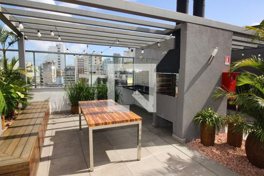 Área comum - Churrasqueira de kitnet/studio à venda com 1 quarto, 29m² em Centro Histórico, Porto Alegre