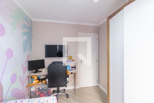 Quarto de apartamento à venda com 2 quartos, 57m² em Santo Antônio, Osasco