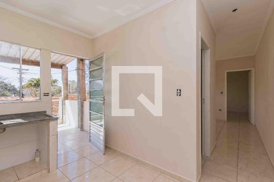 Cozinha de casa para alugar com 1 quarto, 38m² em Jardim Satélite, São José dos Campos