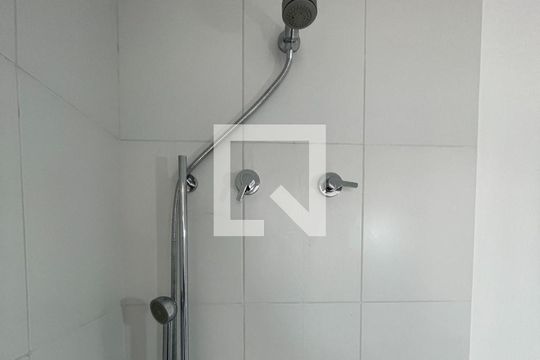 Banheiro de kitnet/studio à venda com 0 quarto, 24m² em Brooklin, São Paulo