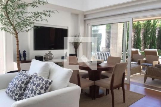 Casa de Condomínio à venda com 5 quartos, 730m² em Tamboré, Santana de Parnaíba