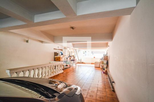 Garagem de casa à venda com 3 quartos, 308m² em Jardim Bela Vista, Santo André