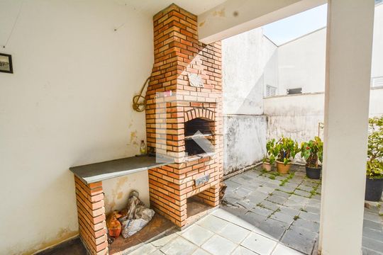 Quintal de casa à venda com 3 quartos, 308m² em Jardim Bela Vista, Santo André