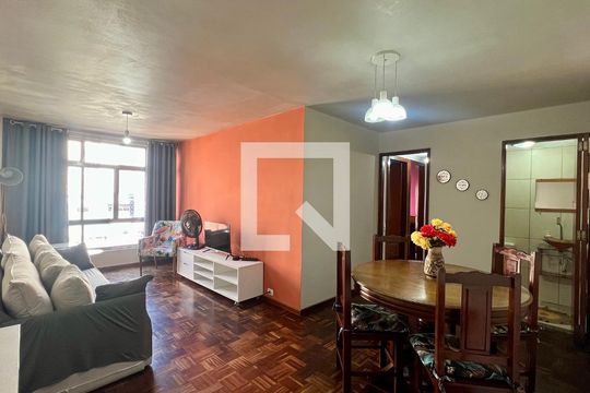 Apartamento para alugar com 2 quartos, 76m² em Cerqueira César, São Paulo