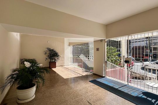 Hall de entrada de apartamento para alugar com 2 quartos, 76m² em Cerqueira César, São Paulo