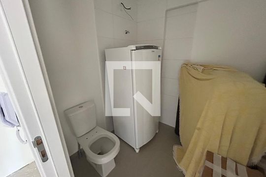 Banheiro de apartamento à venda com 1 quarto, 26m² em Perdizes, São Paulo
