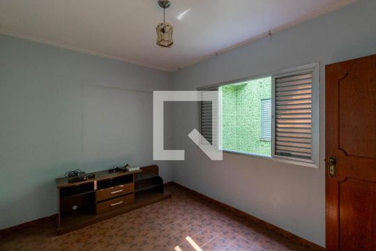 Quarto 1 de casa à venda com 4 quartos, 300m² em Vila Ré, São Paulo