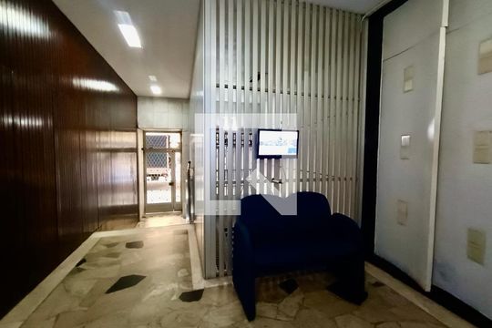 Portaria de apartamento à venda com 4 quartos, 150m² em Copacabana, Rio de Janeiro