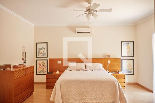 Quarto de casa de condomínio à venda com 4 quartos, 550m² em Cidade Universitária, Campinas