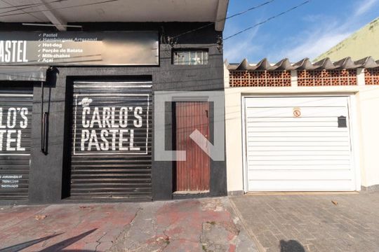 Fachada de casa à venda com 2 quartos, 250m² em Cangaiba, São Paulo