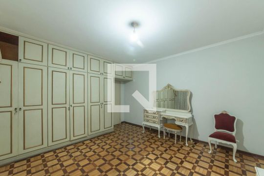 Quarto 1 de casa à venda com 3 quartos, 390m² em Bosque da Saúde, São Paulo