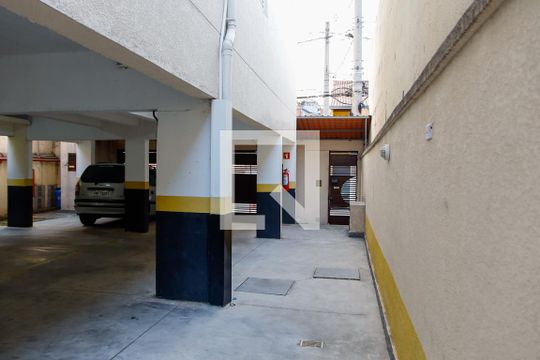 Área comum de apartamento para alugar com 2 quartos, 46m² em Veloso, Osasco