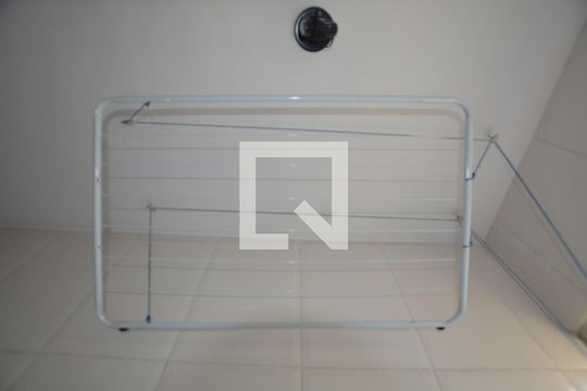 Área de Serviço de apartamento para alugar com 2 quartos, 55m² em Irajá, Rio de Janeiro