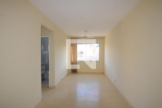 Apartamento para alugar com 2 quartos, 55m² em Irajá, Rio de Janeiro