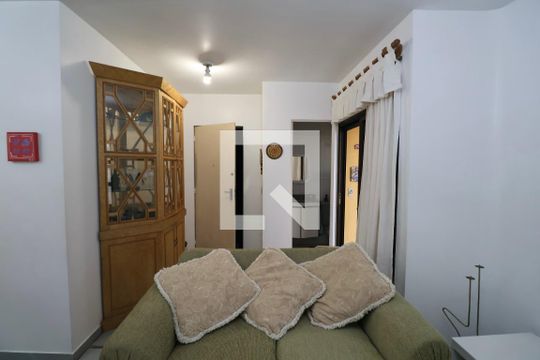 Sala de apartamento para alugar com 3 quartos, 100m² em Loteamento João Batista Julião, Guarujá