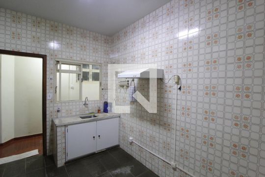 Cozinha de apartamento para alugar com 3 quartos, 150m² em Lídice, Uberlândia