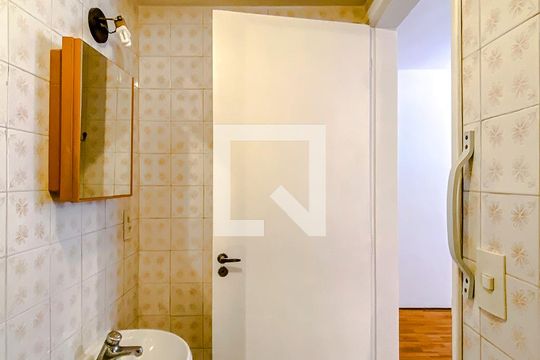 Banheiro de apartamento à venda com 1 quarto, 45m² em Vila Prudente, São Paulo