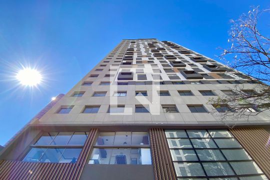 Fachada de apartamento para alugar com 1 quarto, 24m² em Pinheiros, São Paulo