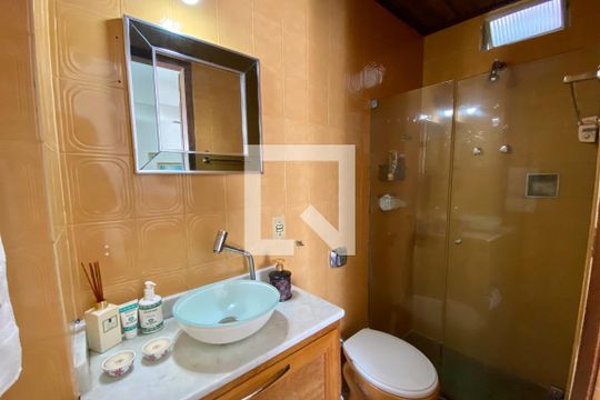 Banheiro de apartamento à venda com 5 quartos, 391m² em Humaitá, Rio de Janeiro