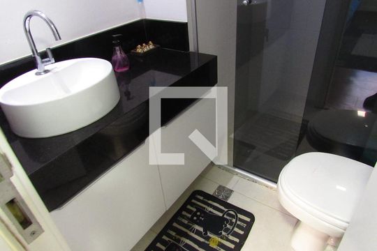 Banheiro de apartamento à venda com 2 quartos, 75m² em Vila Andrade, São Paulo