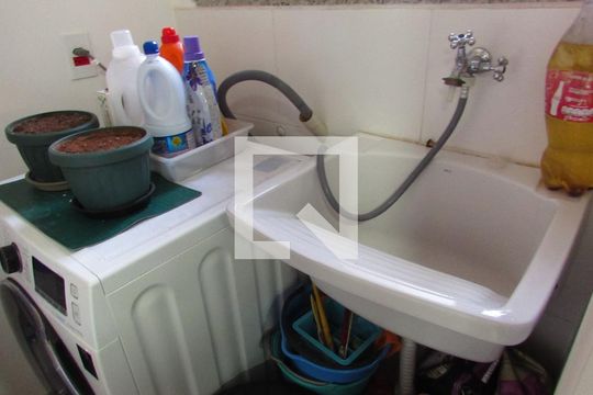 Área de Serviço de apartamento à venda com 2 quartos, 75m² em Vila Andrade, São Paulo
