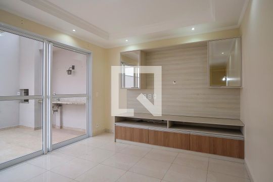 Sala segundo andar de apartamento à venda com 2 quartos, 136m² em Centro, São Caetano do Sul