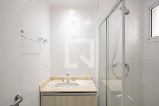 Banheiro da suíte de apartamento à venda com 2 quartos, 136m² em Centro, São Caetano do Sul