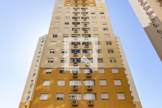 Fachada do bloco de apartamento à venda com 2 quartos, 69m² em Partenon, Porto Alegre