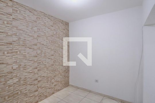 Sala 2 de casa à venda com 6 quartos, 120m² em Parque Sevilha, São Paulo