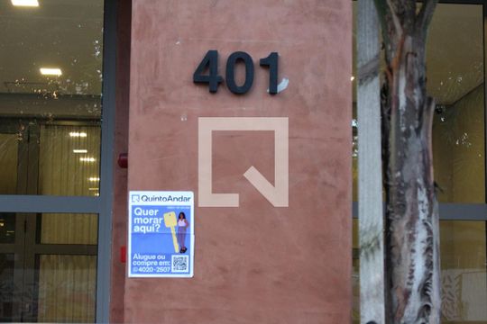 Placa  de apartamento à venda com 3 quartos, 121m² em Vila Independência, São Paulo
