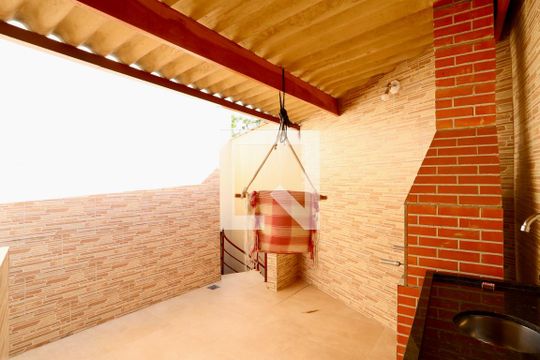 Churrasqueira de casa para alugar com 1 quarto, 60m² em Vila Oratório, São Paulo