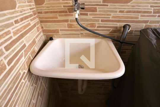 Área de Serviço de casa para alugar com 1 quarto, 60m² em Vila Oratório, São Paulo