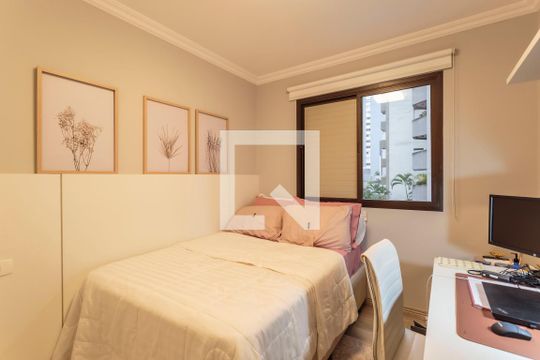 Quarto 1 de apartamento à venda com 2 quartos, 59m² em Moema, São Paulo