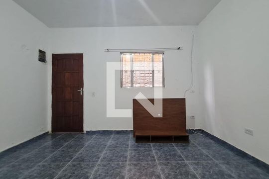 Sala  de casa para alugar com 1 quarto, 25m² em Vila Nova Bonsucesso, Guarulhos