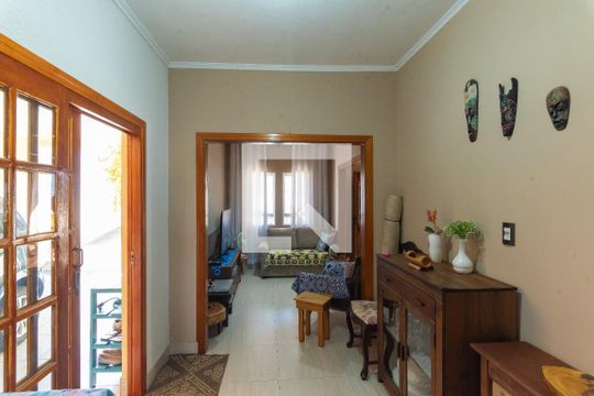 Sala de casa para alugar com 5 quartos, 224m² em Jardim Eulina, Campinas