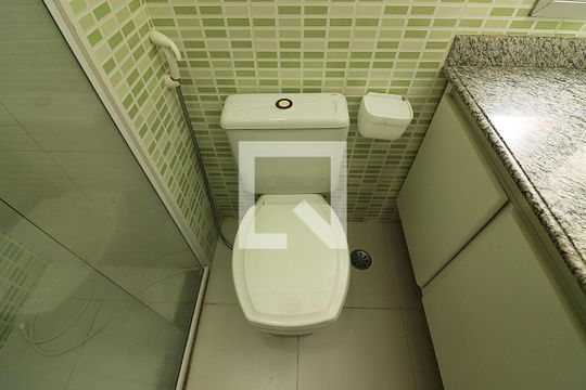Banheiro Social de apartamento para alugar com 3 quartos, 69m² em Planalto, São Bernardo do Campo