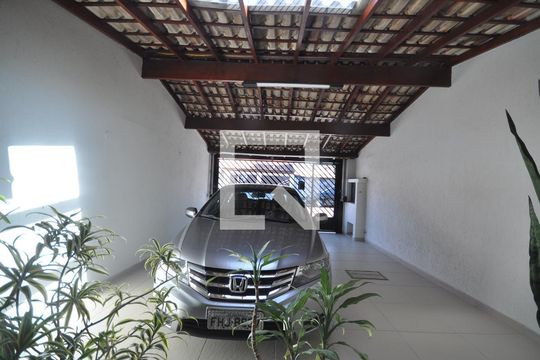 Vista da Sala de casa à venda com 3 quartos, 220m² em Parque Edu Chaves, São Paulo