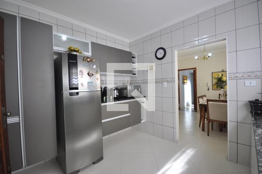 Cozinha de casa à venda com 3 quartos, 220m² em Parque Edu Chaves, São Paulo