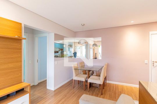 Sala de apartamento à venda com 2 quartos, 54m² em Umuarama, Osasco
