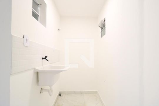 Área de Serviço de kitnet/studio para alugar com 1 quarto, 34m² em Piedade, Rio de Janeiro