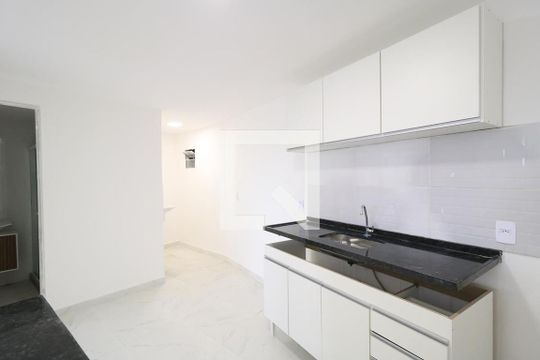 Cozinha de kitnet/studio para alugar com 1 quarto, 34m² em Piedade, Rio de Janeiro