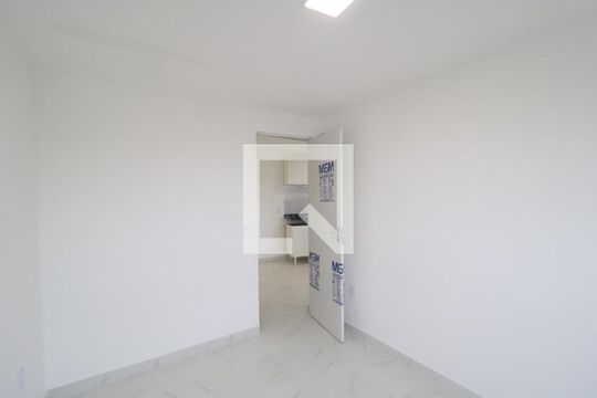 Quarto de kitnet/studio para alugar com 1 quarto, 34m² em Piedade, Rio de Janeiro