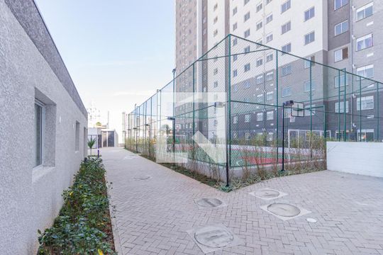 Área comum  de apartamento para alugar com 2 quartos, 40m² em Vila da Oportunidade, Carapicuíba