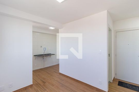 Apartamento para alugar com 2 quartos, 40m² em Vila da Oportunidade, Carapicuíba